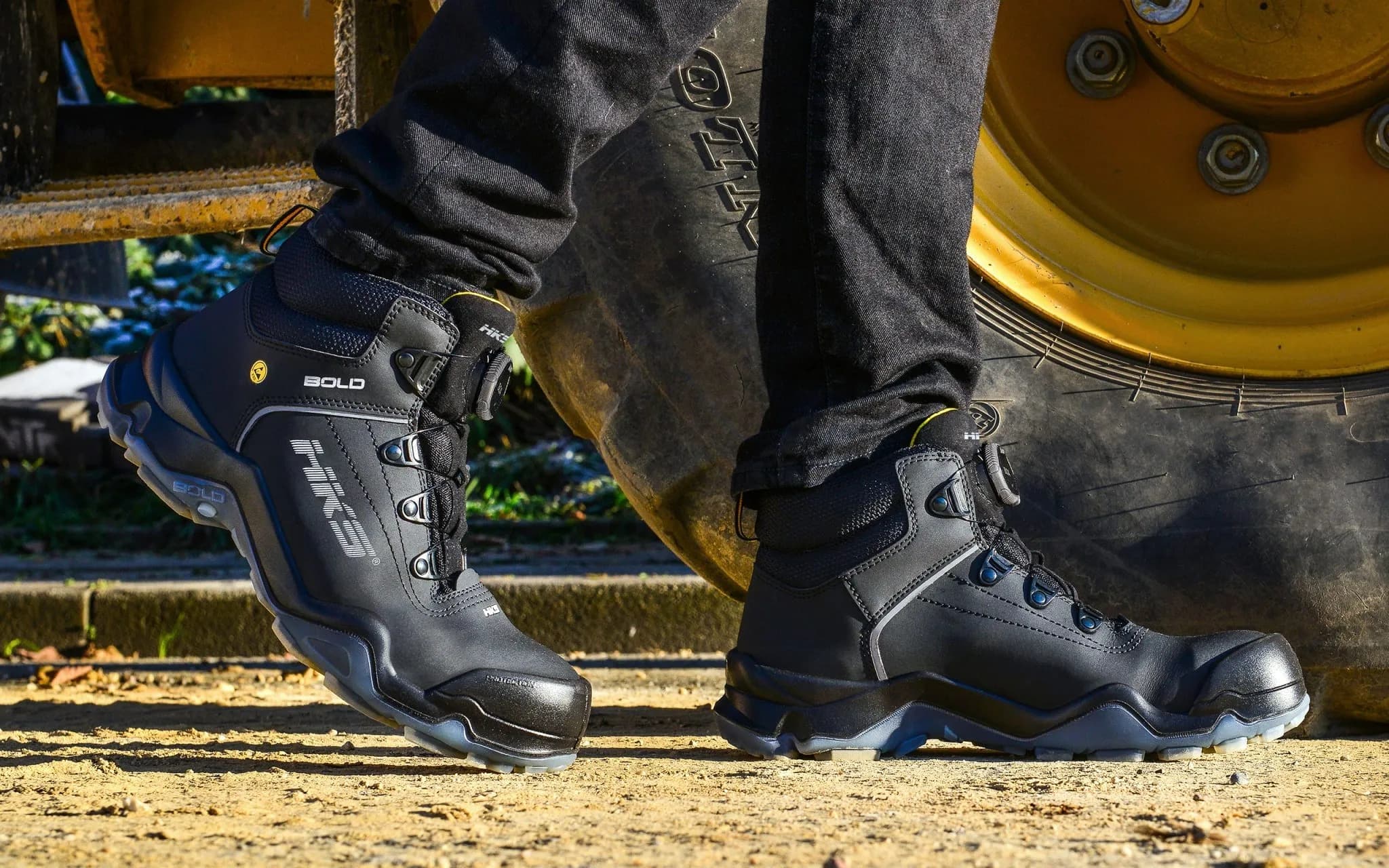 BOLD — BOA® Precision,